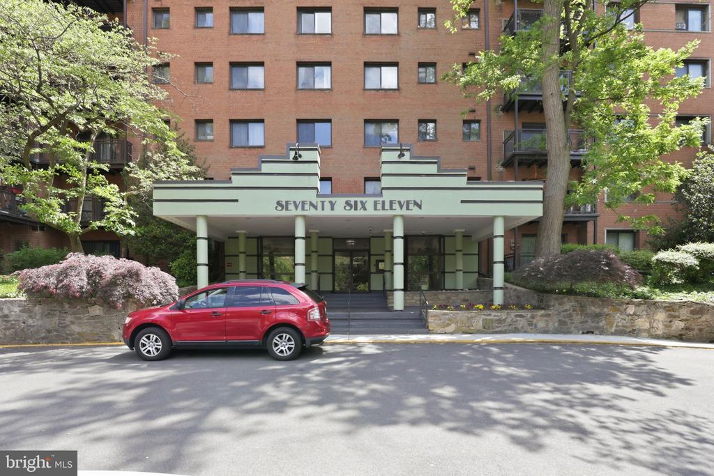 7611 MAPLE AVENUE Unit: 407