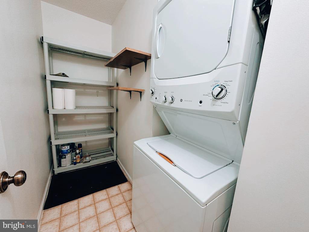 15100 INTERLACHEN DRIVE Unit: 4-111