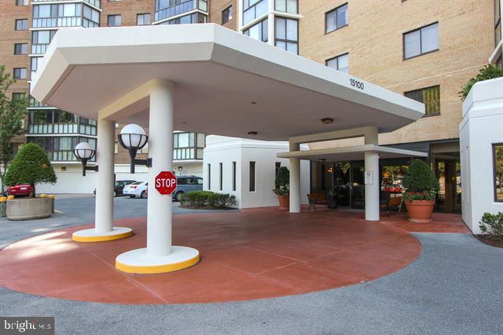 15100 INTERLACHEN DRIVE Unit: 4-111
