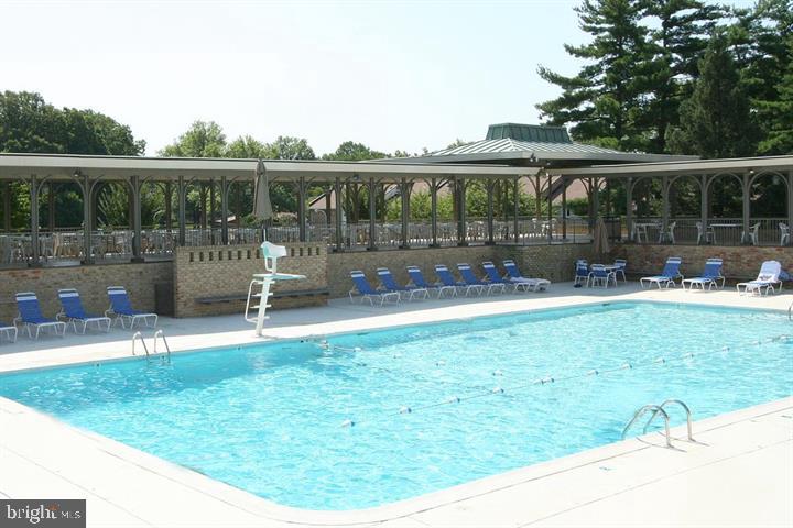 15100 INTERLACHEN DRIVE Unit: 4-111