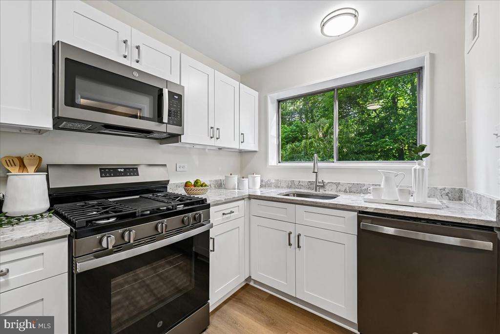 10648 MONTROSE AVENUE Unit: M-103
