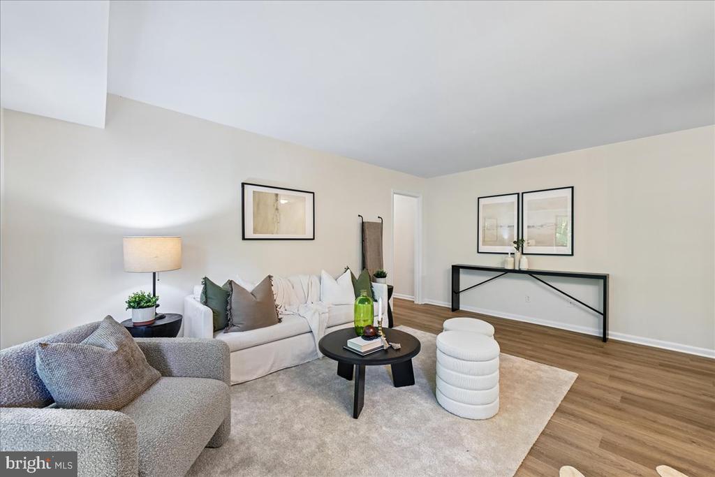 10648 MONTROSE AVENUE Unit: M-103