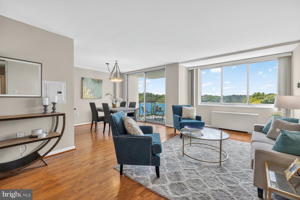10401 GROSVENOR PLACE Unit: 1327