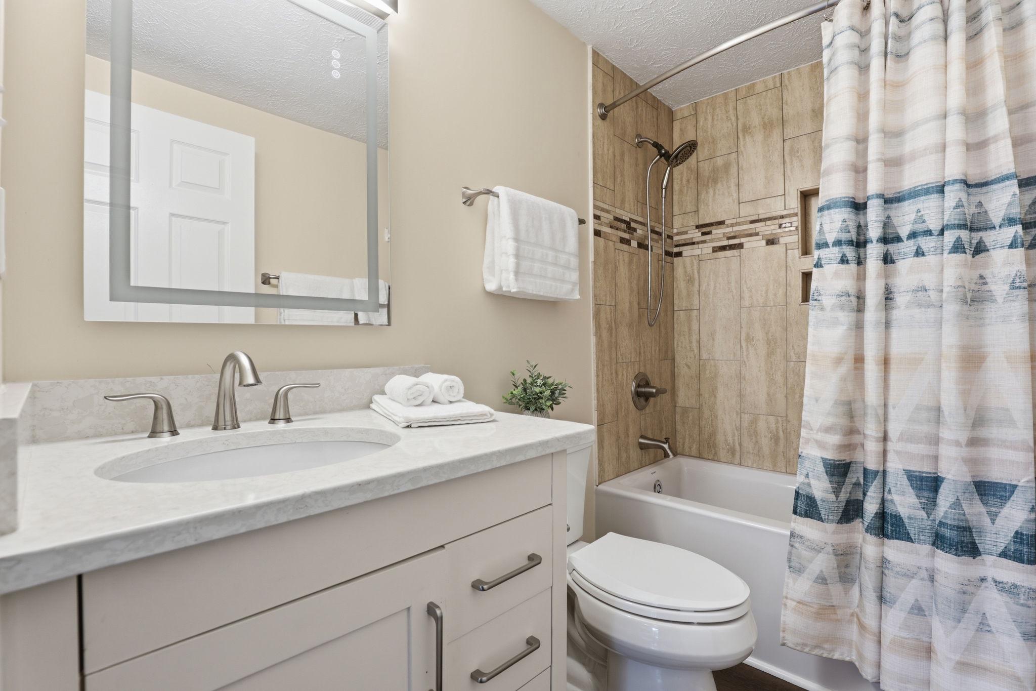 4205 WHITE TULIP COURT