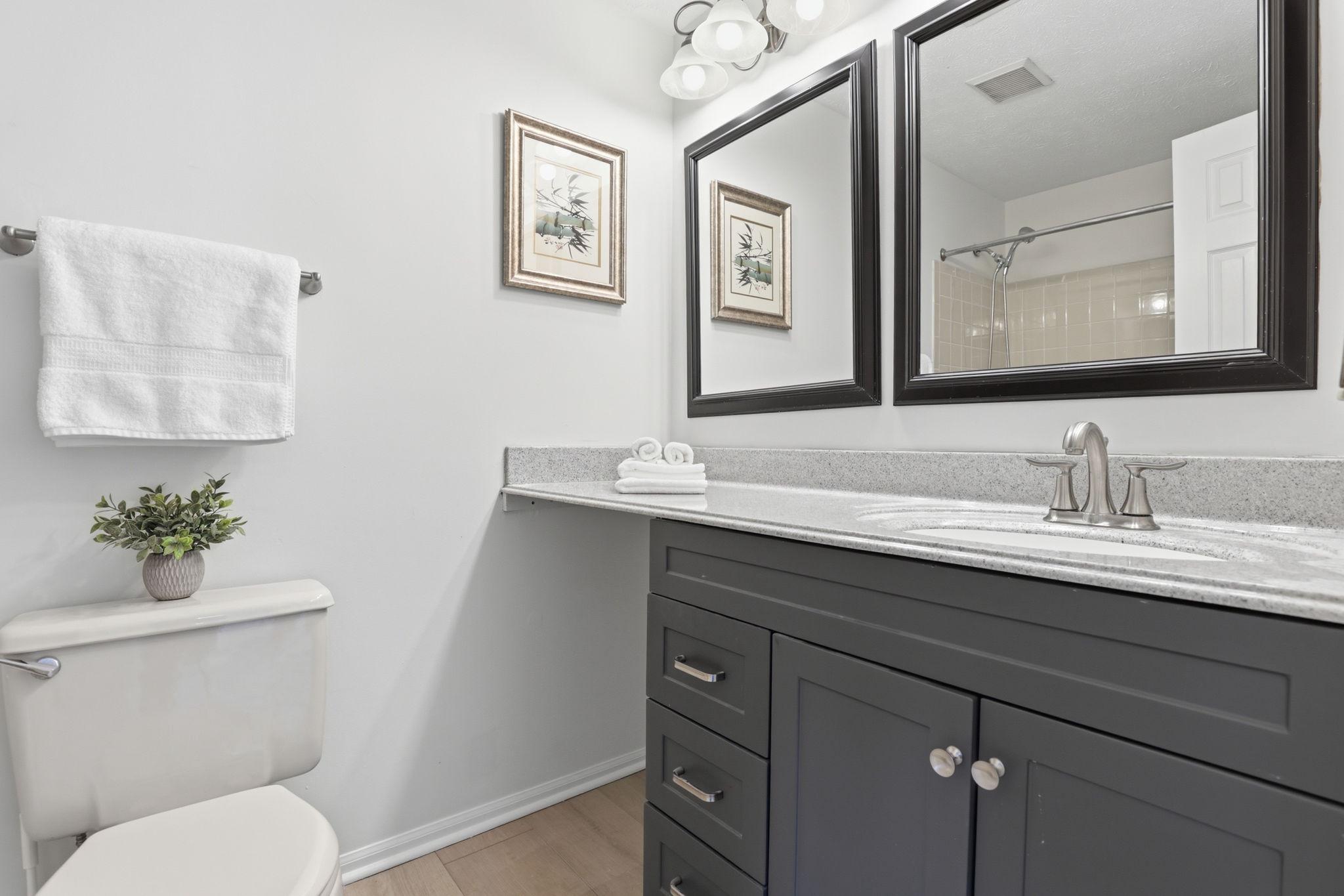4205 WHITE TULIP COURT
