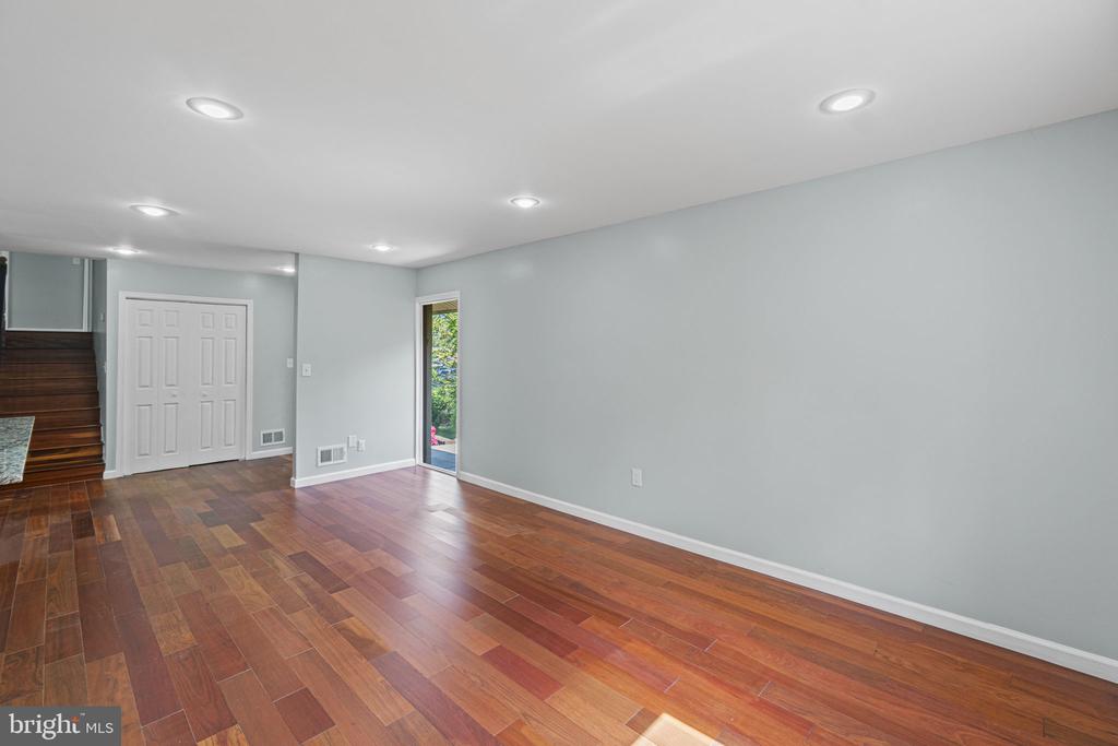3345 TANTERRA CIRCLE