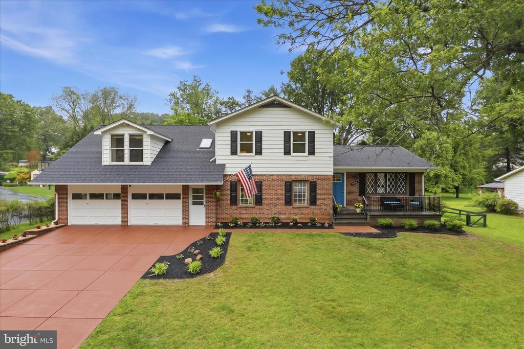 6939 WICK LANE