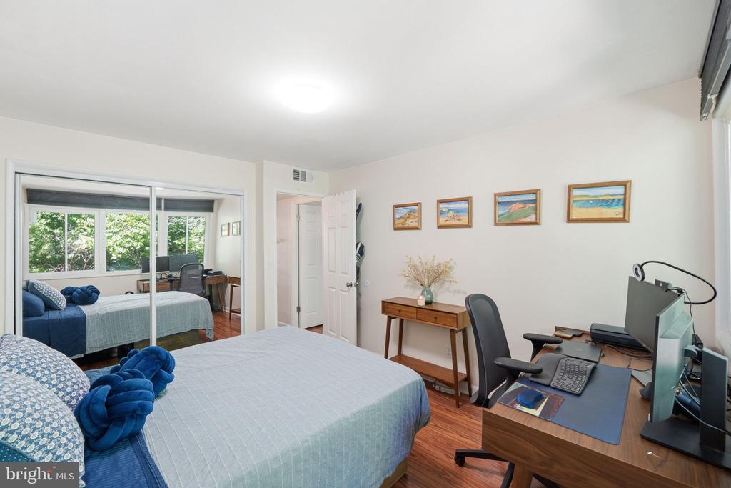 7541 SPRING LAKE DRIVE Unit: B-2