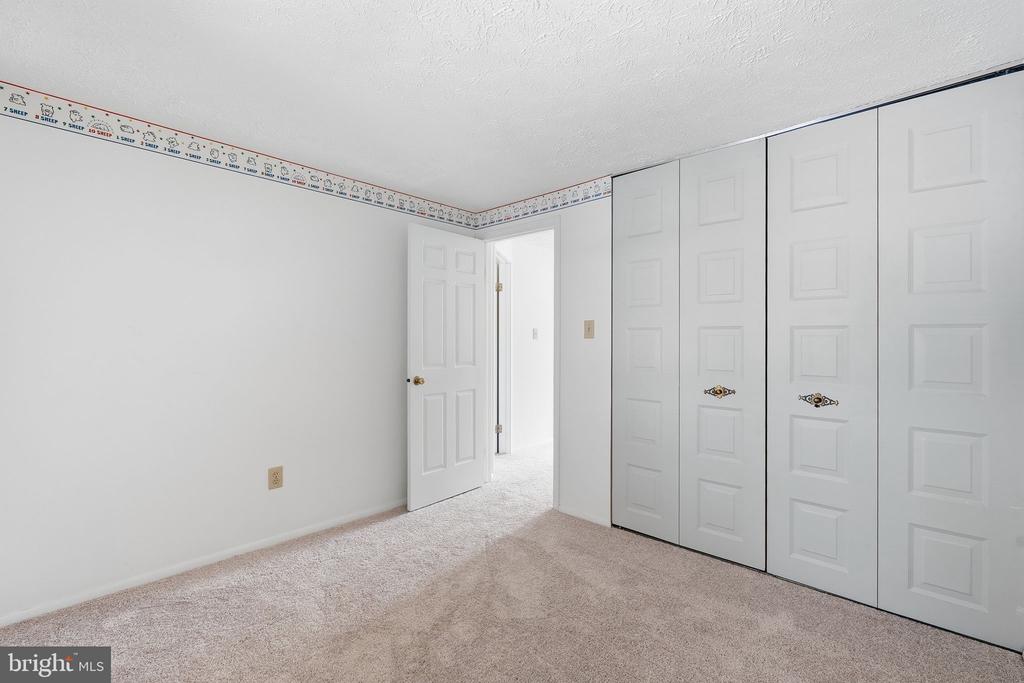 210 CURRY FORD LANE