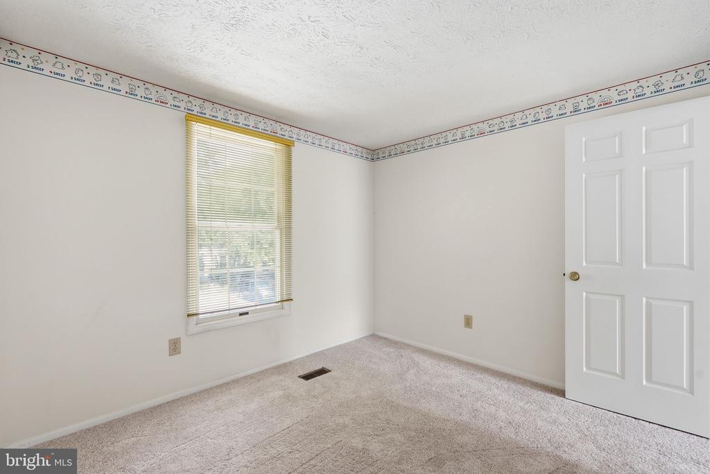 210 CURRY FORD LANE