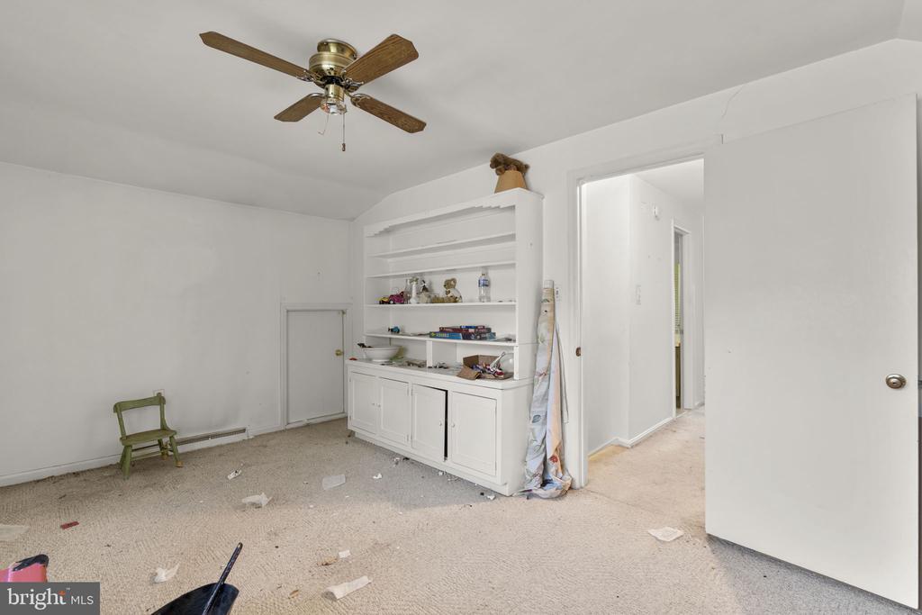 507 HARDING DRIVE
