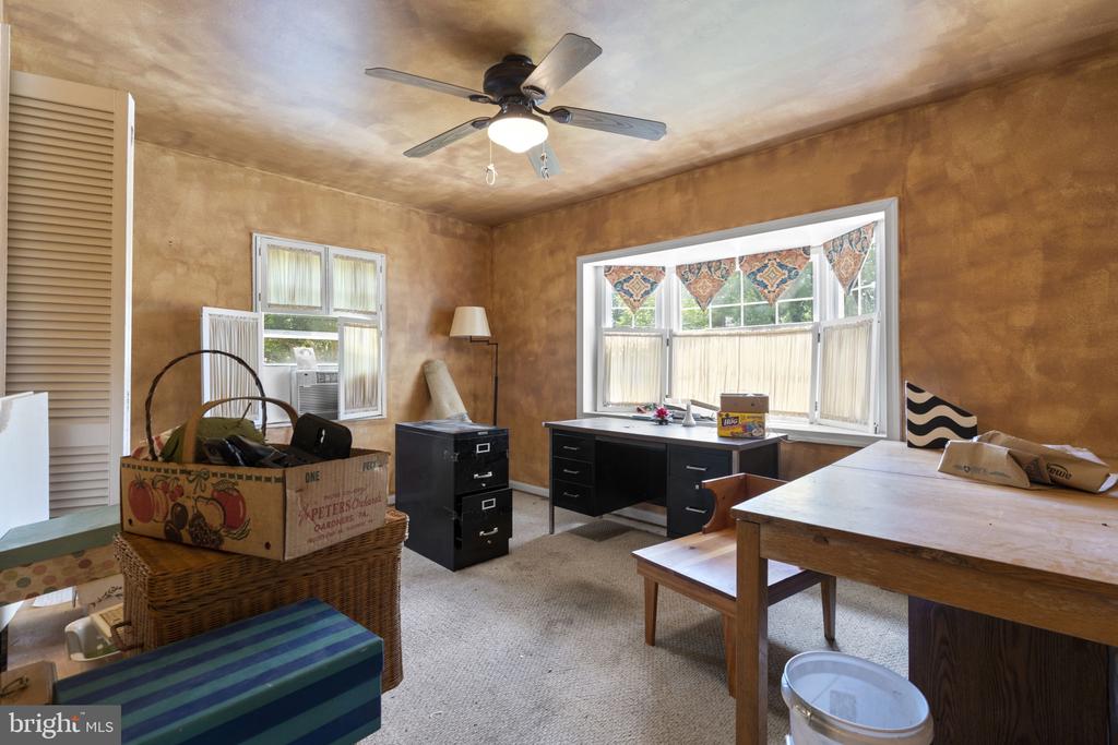 507 HARDING DRIVE