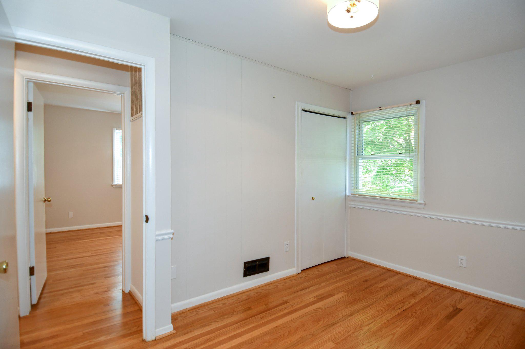 407 ANDERSON AVENUE