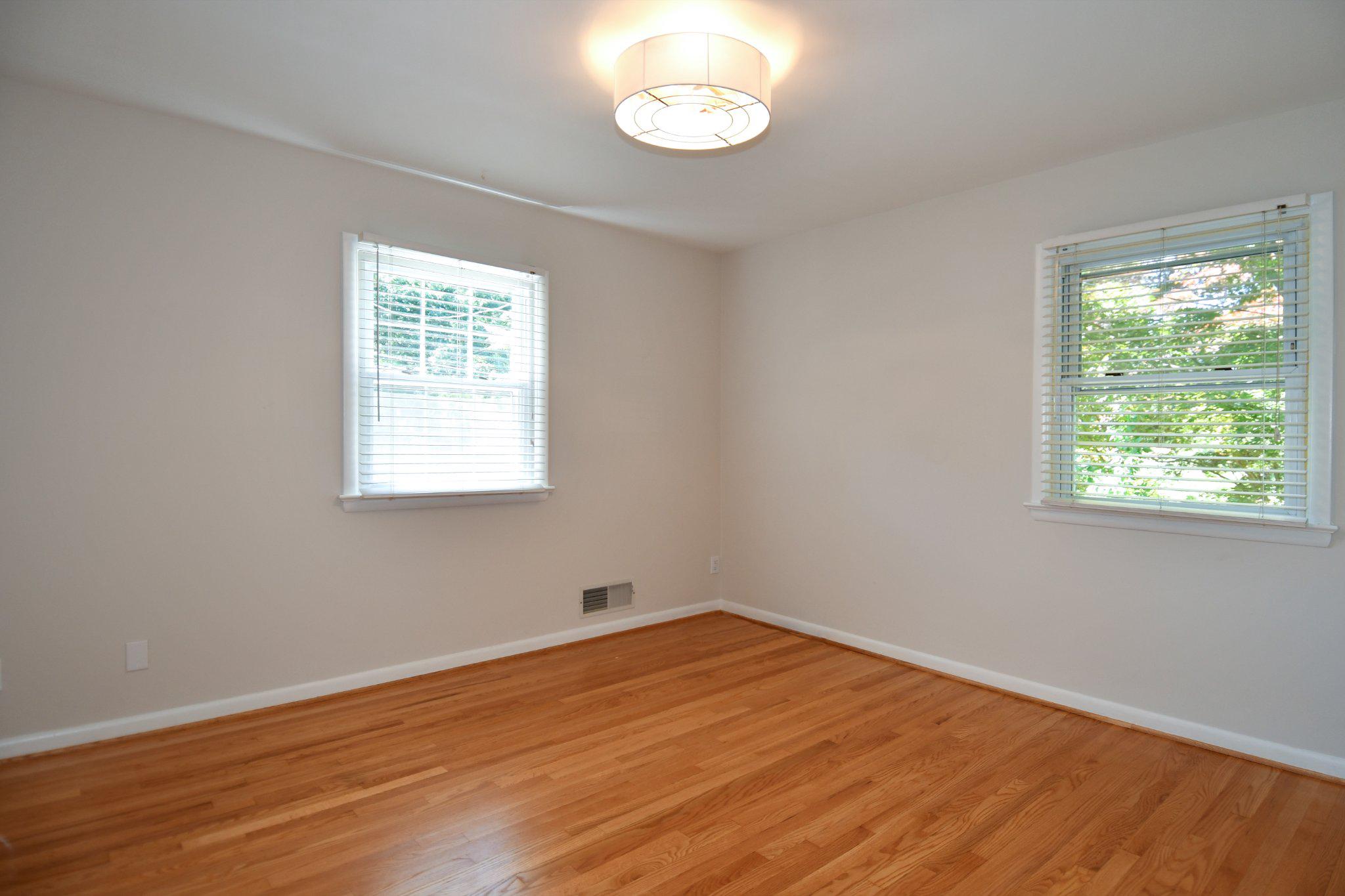 407 ANDERSON AVENUE