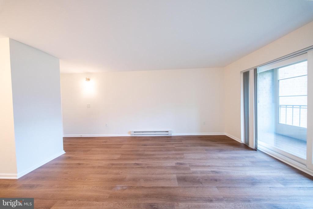 15210 ELKRIDGE WAY Unit: 91-2J