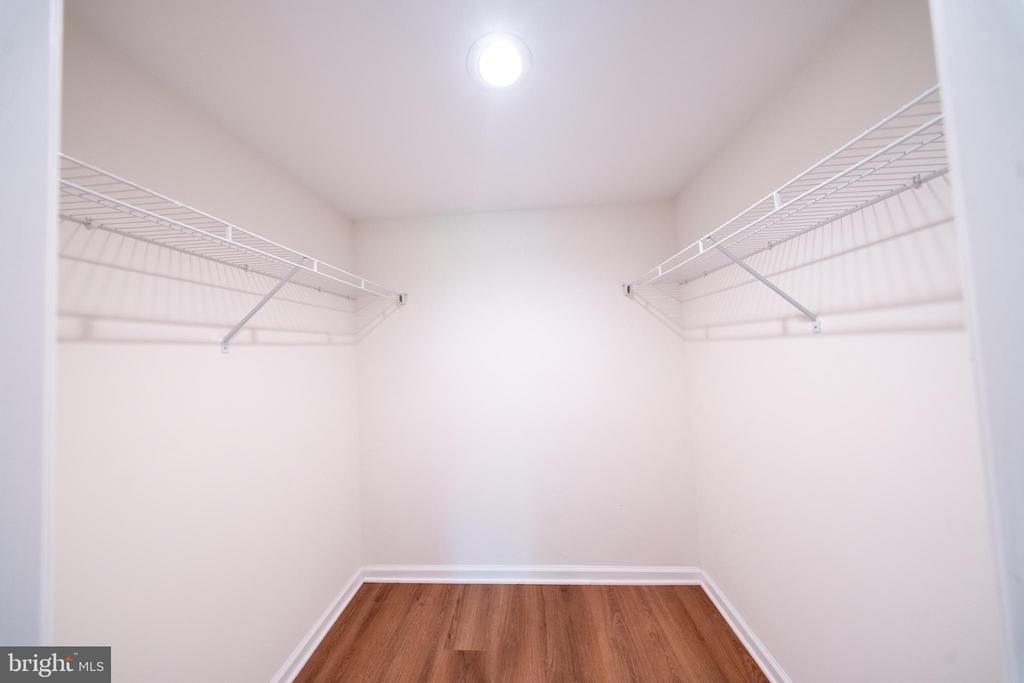 15210 ELKRIDGE WAY Unit: 91-2J