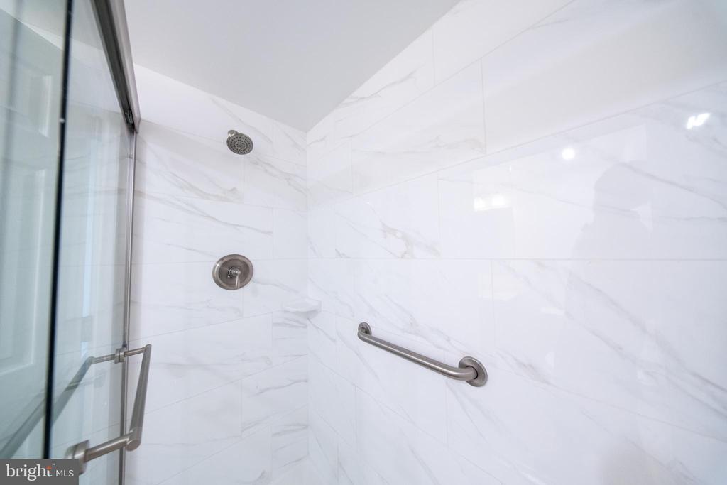 15210 ELKRIDGE WAY Unit: 91-2J