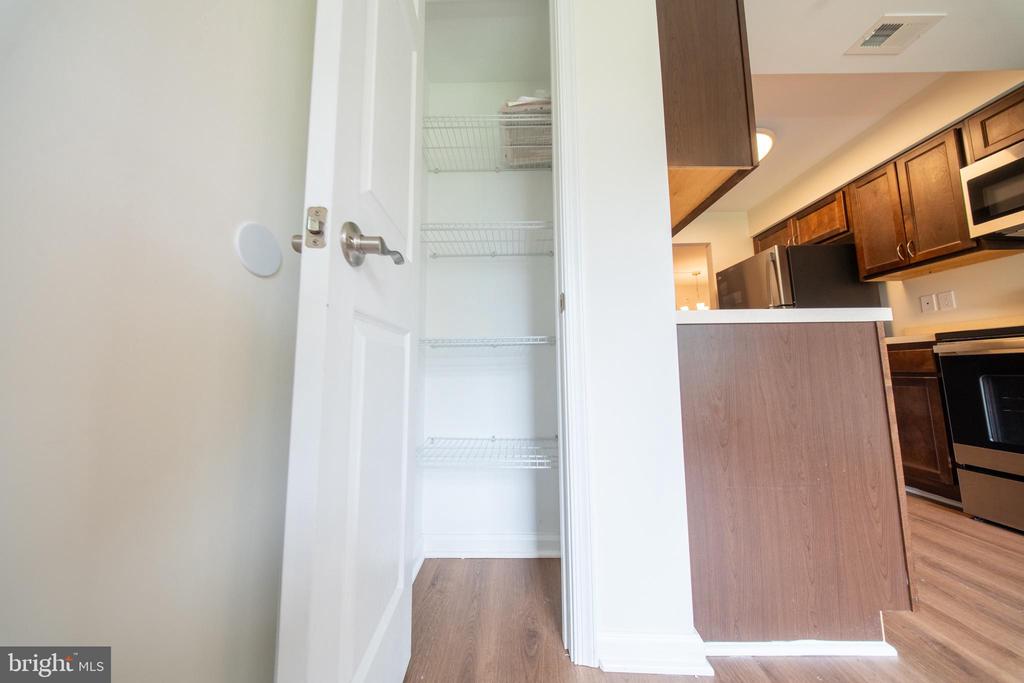 15210 ELKRIDGE WAY Unit: 91-2J