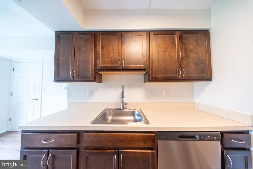 15210 ELKRIDGE WAY Unit: 91-2J
