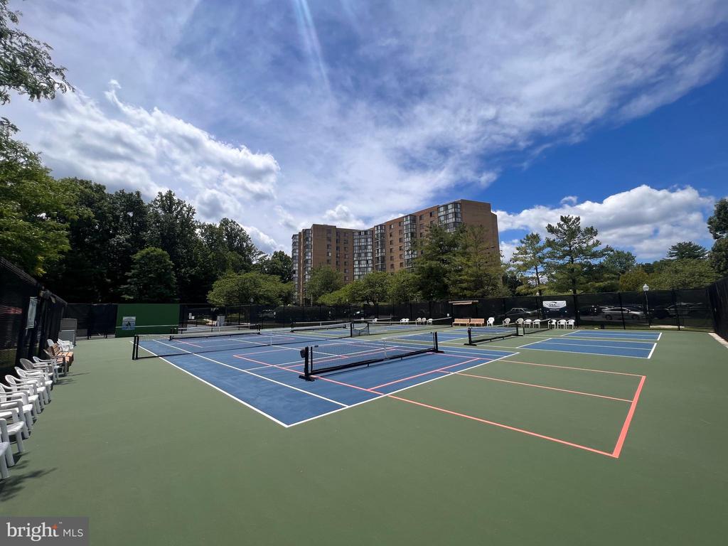 15210 ELKRIDGE WAY Unit: 91-2J