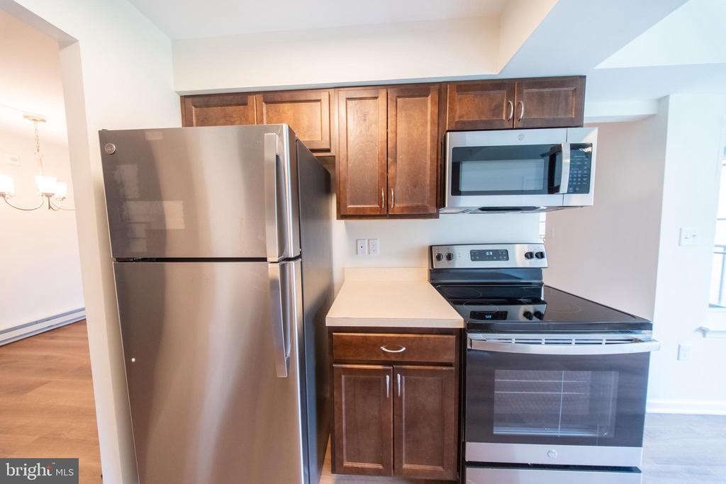 15210 ELKRIDGE WAY Unit: 91-2J