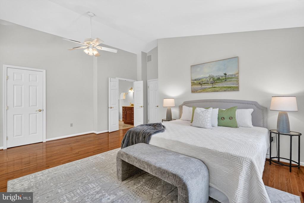 13435 FAIRLAND PARK DRIVE