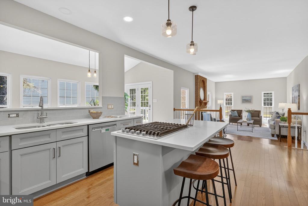 13435 FAIRLAND PARK DRIVE