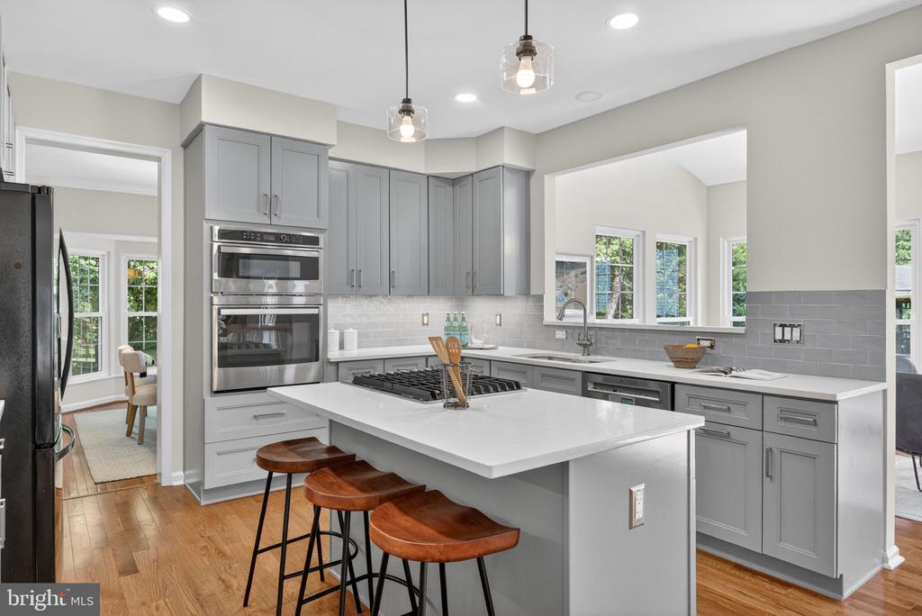 13435 FAIRLAND PARK DRIVE