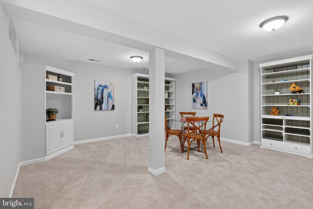 13435 FAIRLAND PARK DRIVE