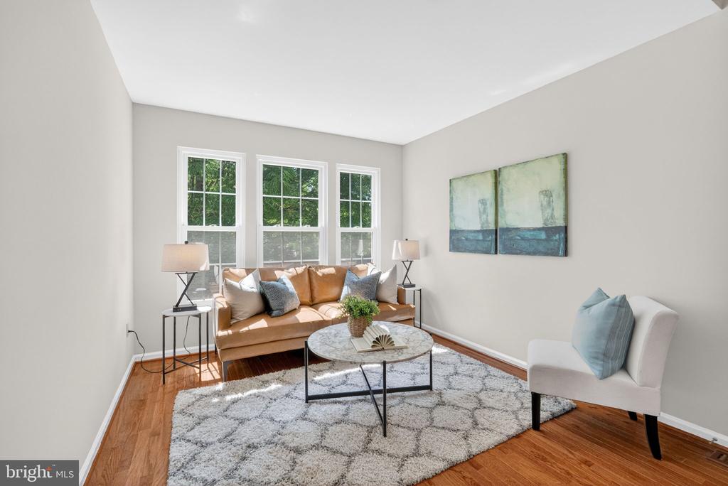 13435 FAIRLAND PARK DRIVE