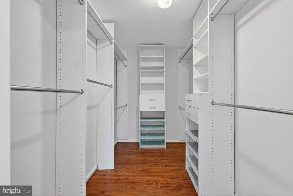 13435 FAIRLAND PARK DRIVE