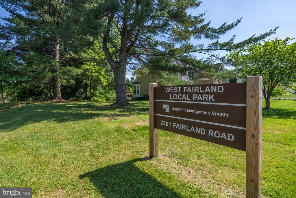 13435 FAIRLAND PARK DRIVE
