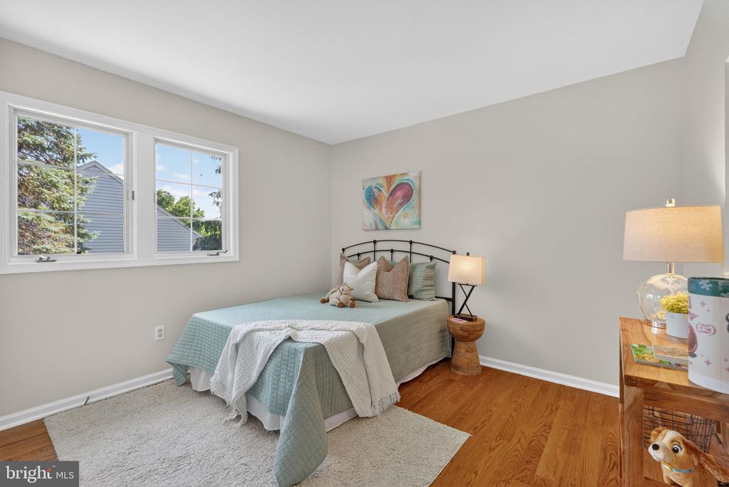 13435 FAIRLAND PARK DRIVE