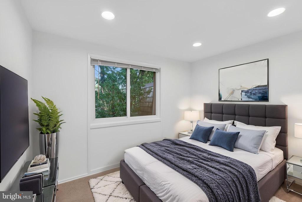 19025 COLTFIELD COURT