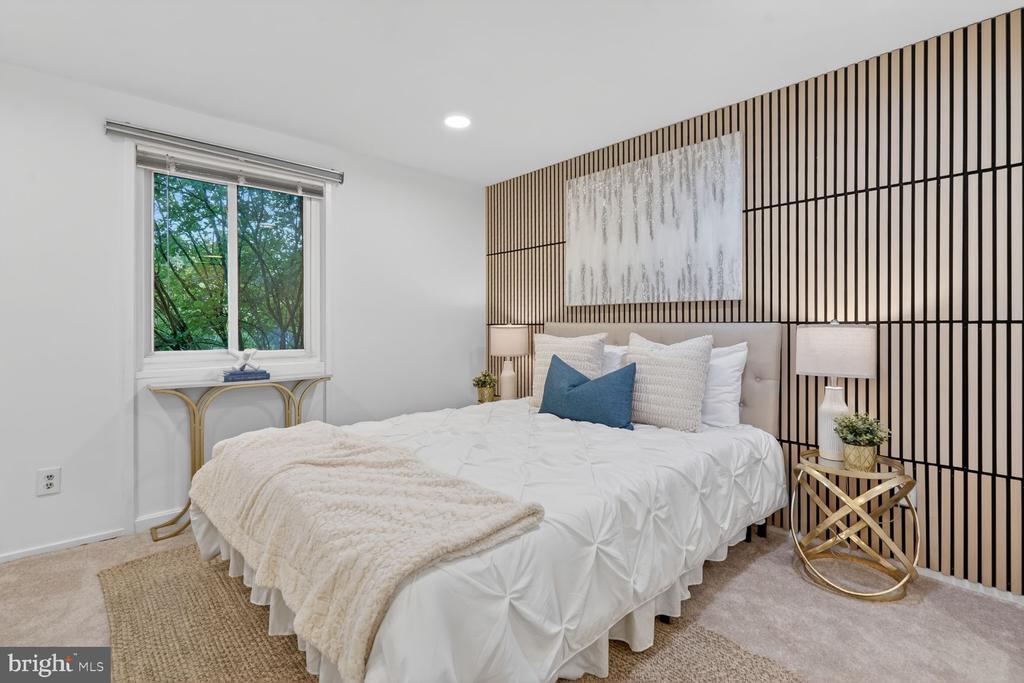19025 COLTFIELD COURT