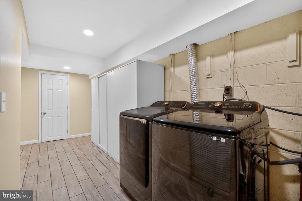 19025 COLTFIELD COURT