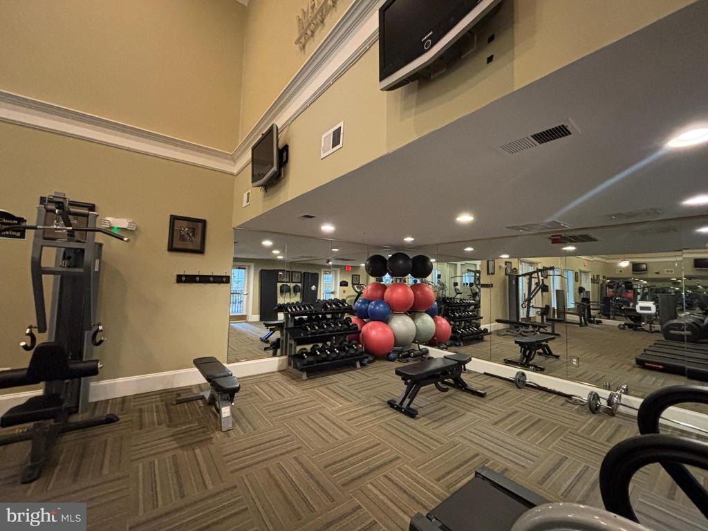 11800 OLD GEORGETOWN ROAD Unit: 1407