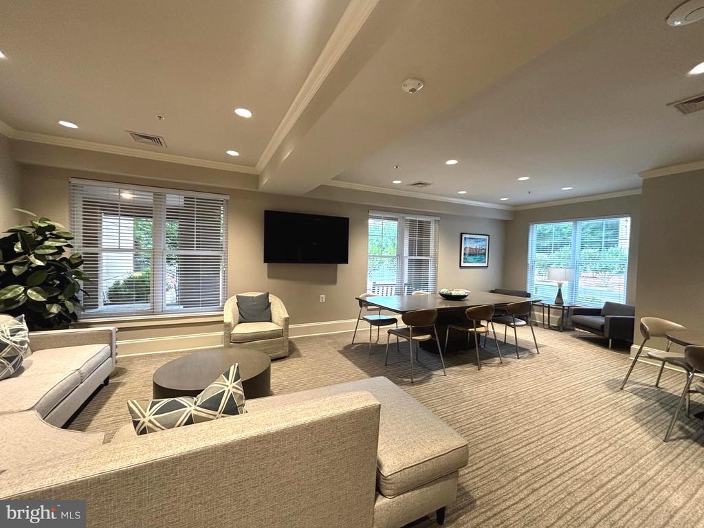 11800 OLD GEORGETOWN ROAD Unit: 1407