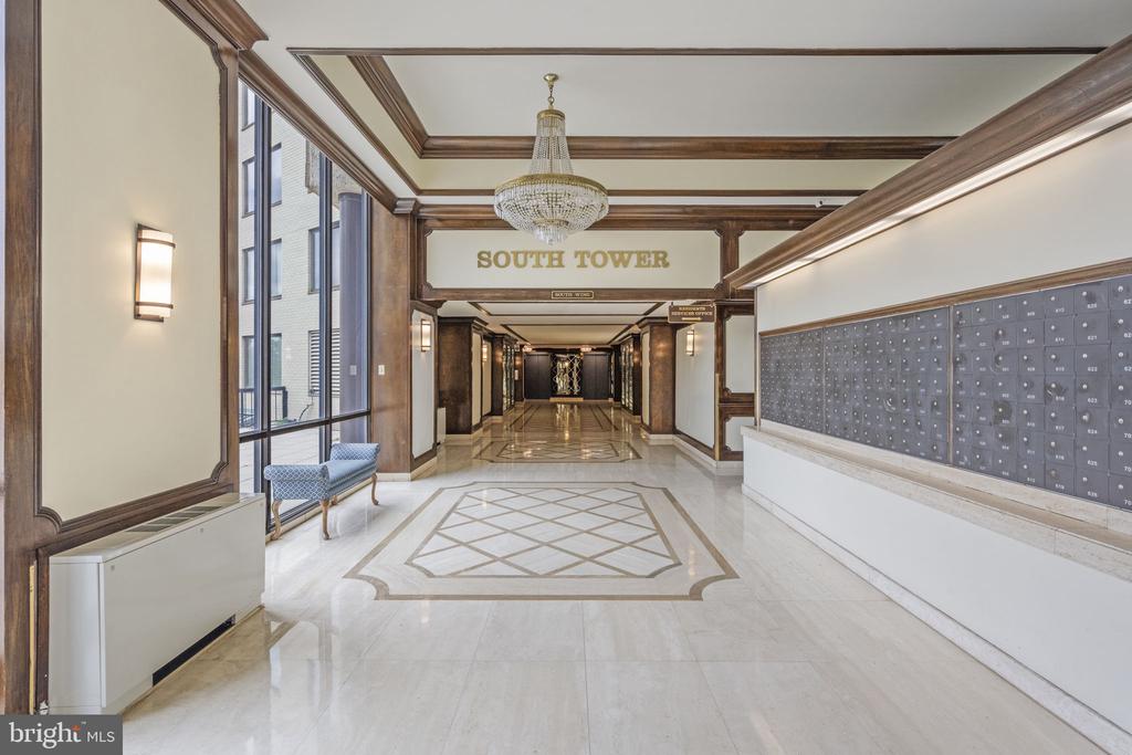 5225 POOKS HILL ROAD Unit: 1211S