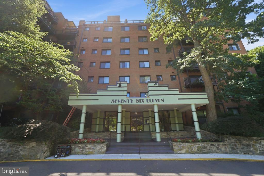 7611 MAPLE AVENUE Unit: 808
