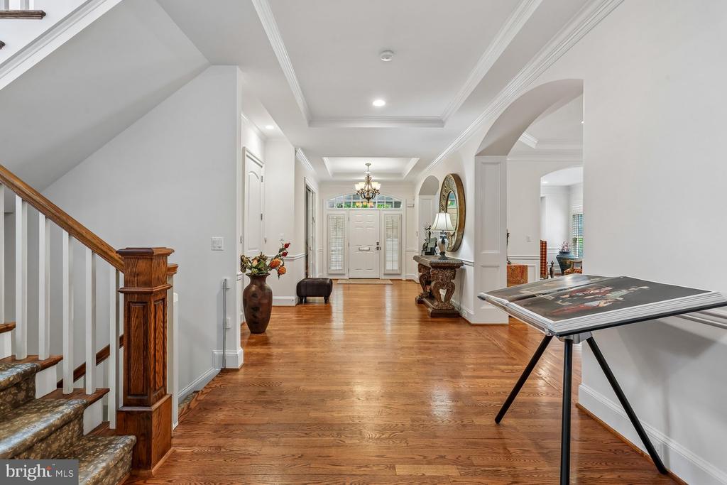 5114 WESSLING LANE