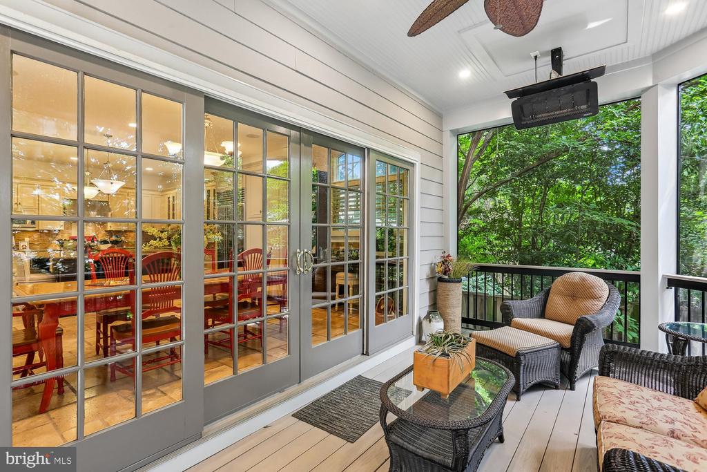 5114 WESSLING LANE