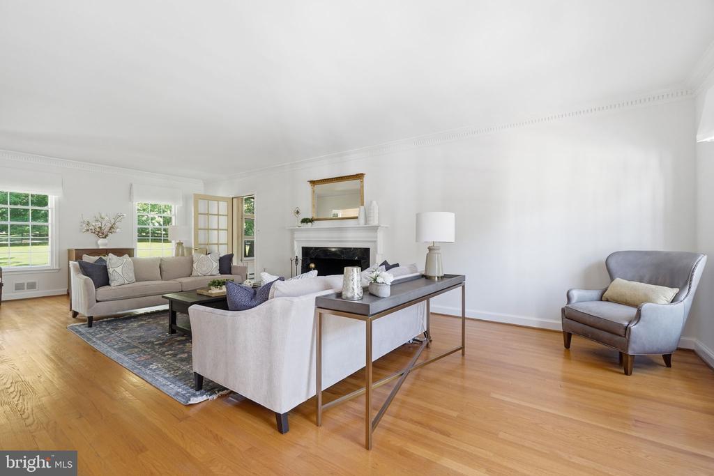 10904 STANMORE DRIVE