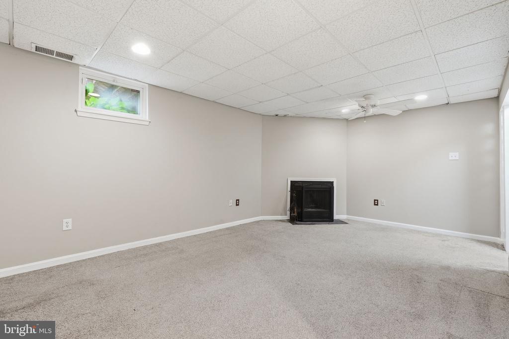 15008 PINE TOP LANE