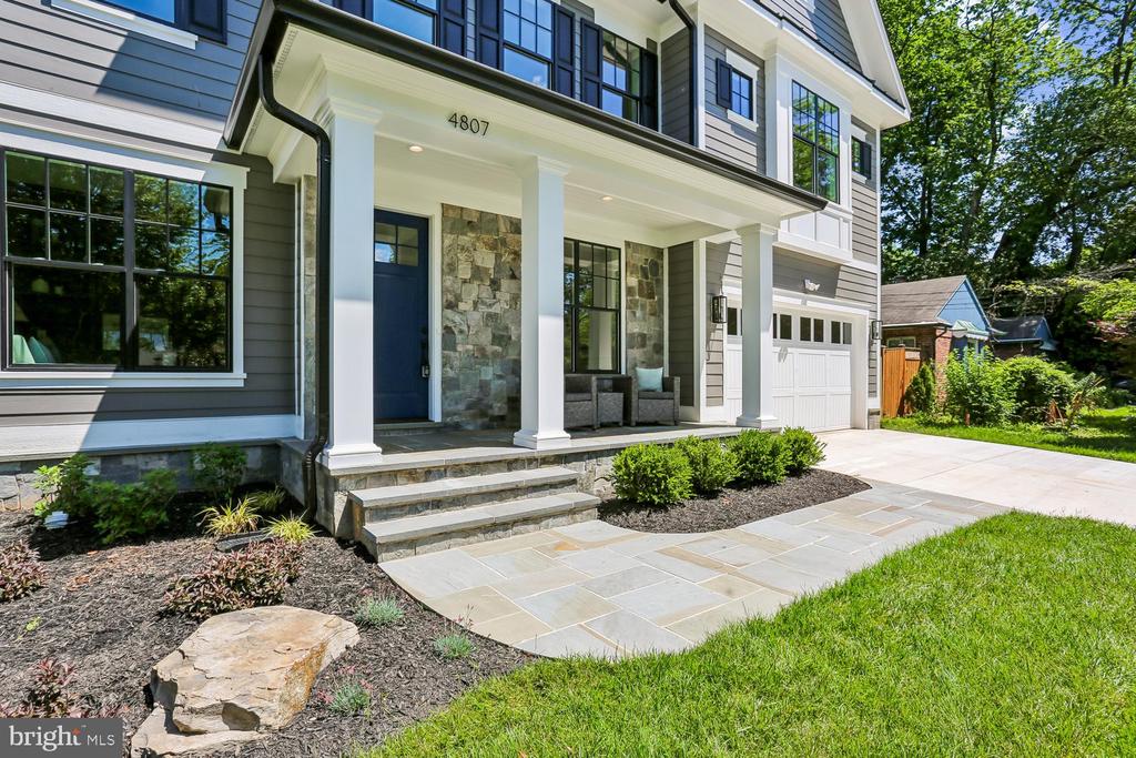4807 DERUSSEY PARKWAY