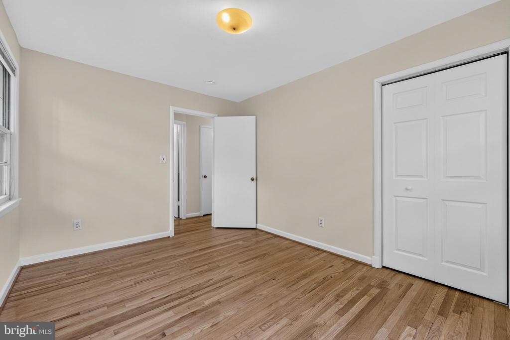 3505 KENSINGTON COURT