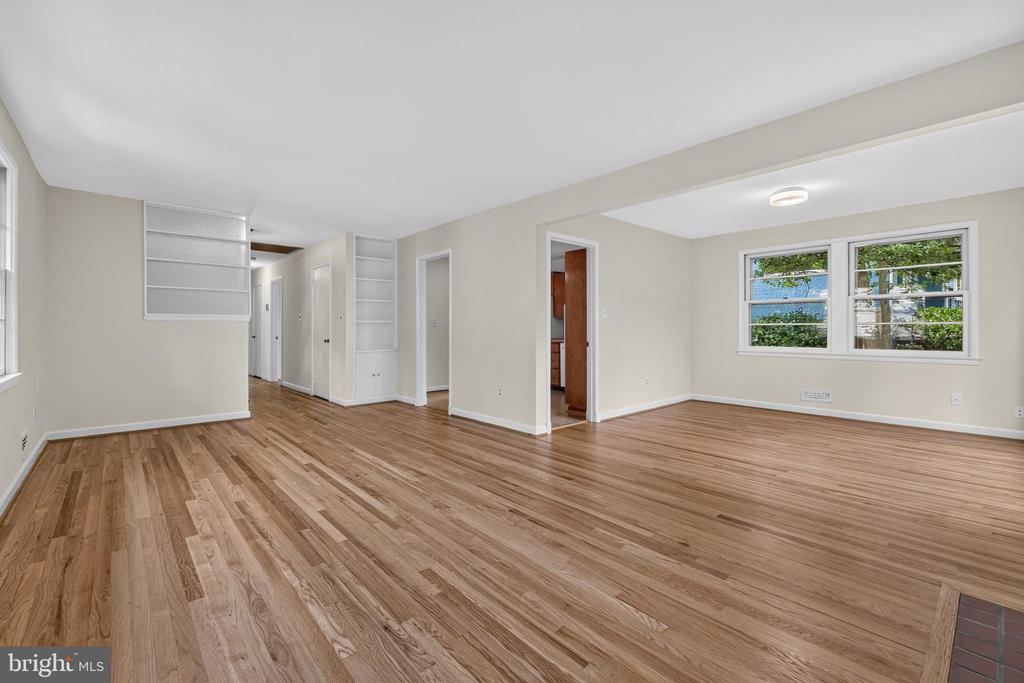 3505 KENSINGTON COURT