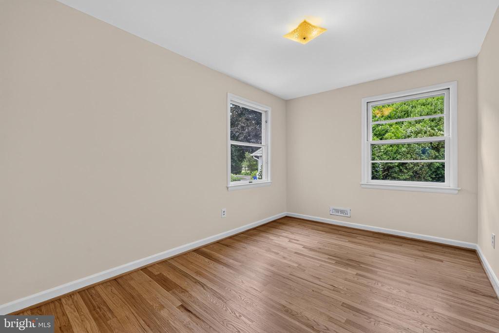 3505 KENSINGTON COURT