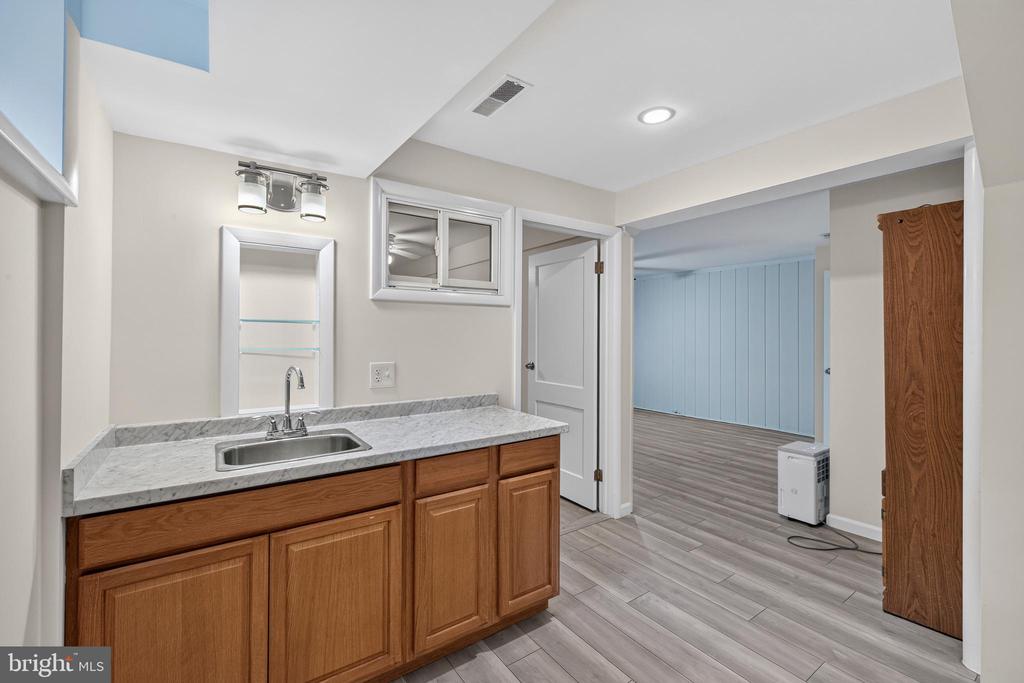 3505 KENSINGTON COURT