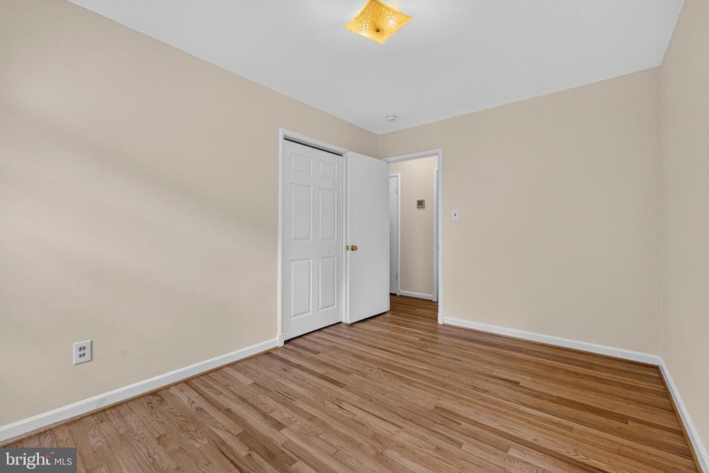 3505 KENSINGTON COURT